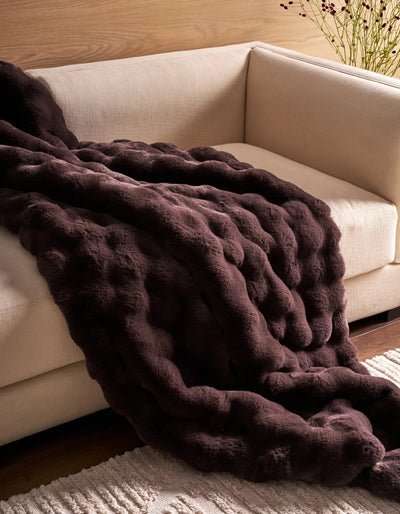 Blankets & Throws