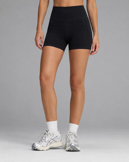 Women's Liv Biker Short 6" with Pockets