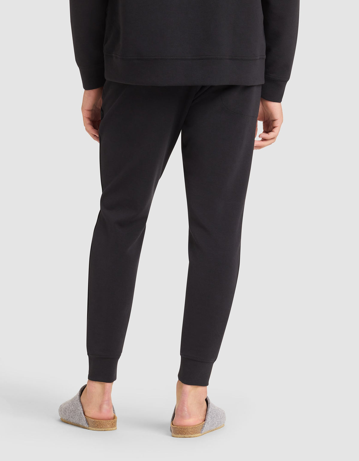 Men's StretchTech Crewneck & Jogger Set