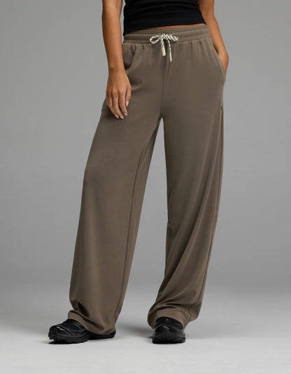 Women's Studio Wide Leg Pant